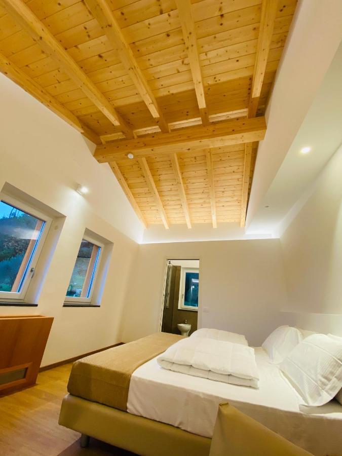 Agriturismo Terre Di Ginepro Боргето ди Вара Екстериор снимка